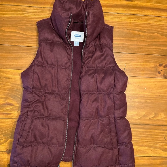 Old Navy Jackets & Blazers - Old navy maroon winter vest.